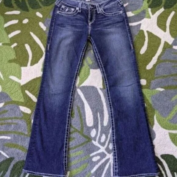 True Religion Jeans Women Size 29 Blue Becky Dark Wash Stretch Bootcut Low Rise - Picture 1 of 5